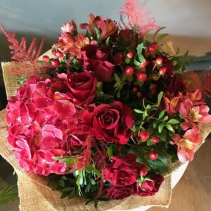 the-super-red-bouquet-1